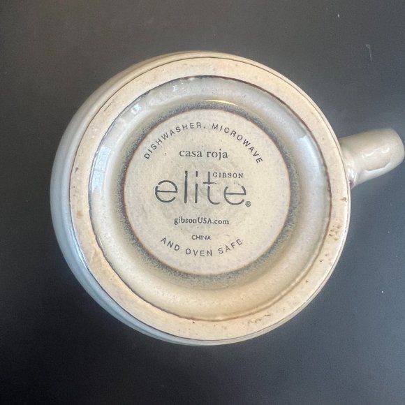 Pair of GIBSON Elite Casa Roja Stoneware Mugs w/ Small Square Glazed Tile Border - Picture 9 of 10